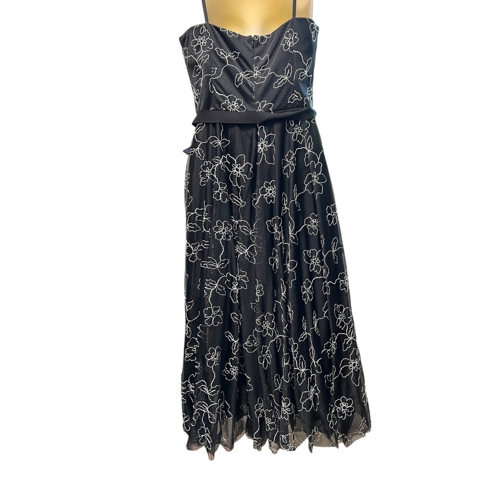 Laundry by Shelli Segal Black Floral Embroidered Mesh Midi Dress Size 6 E5475 - Picture 3 of 16